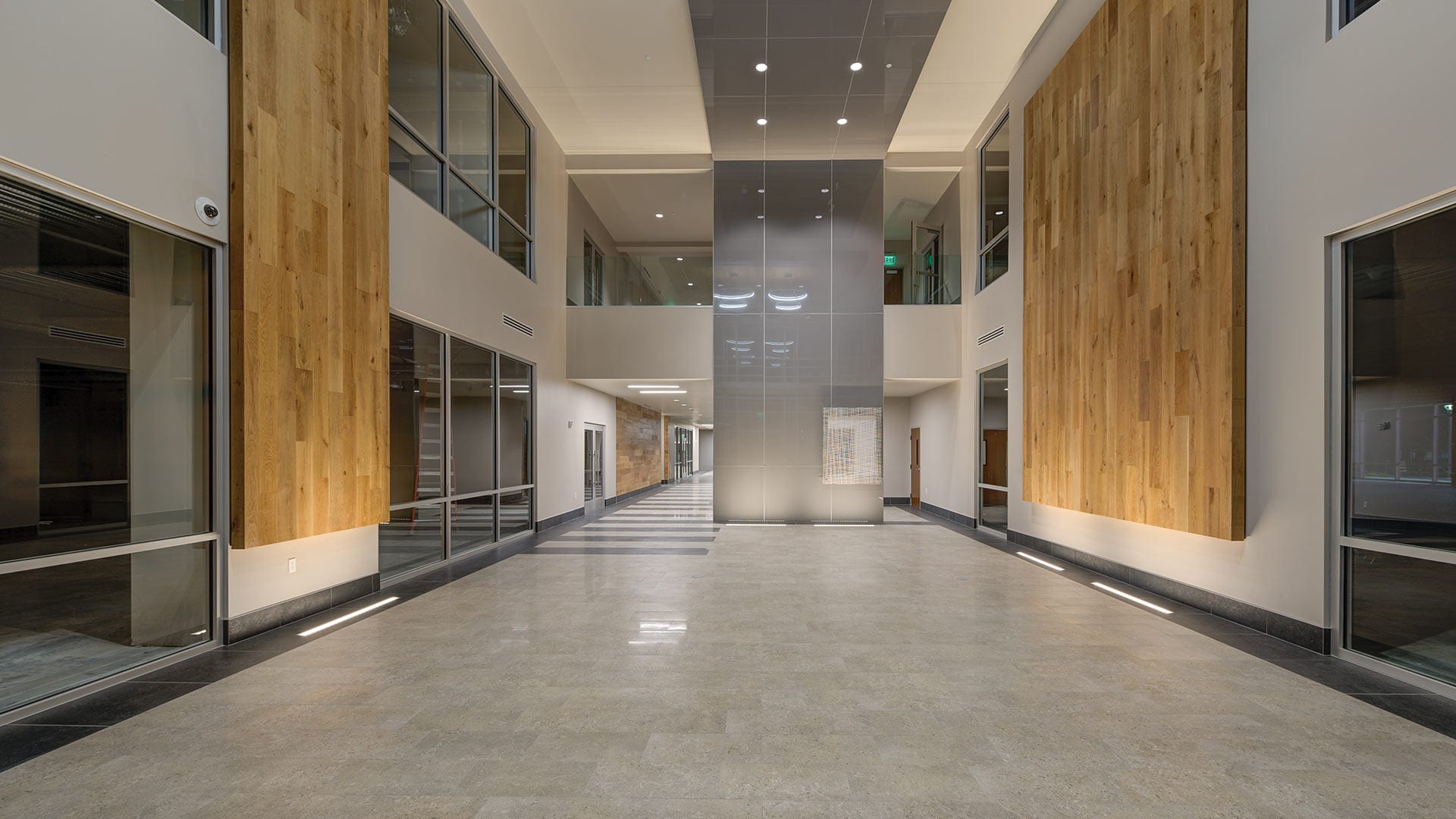 photo-gallery-commercial-office-security-national-mortgage-07