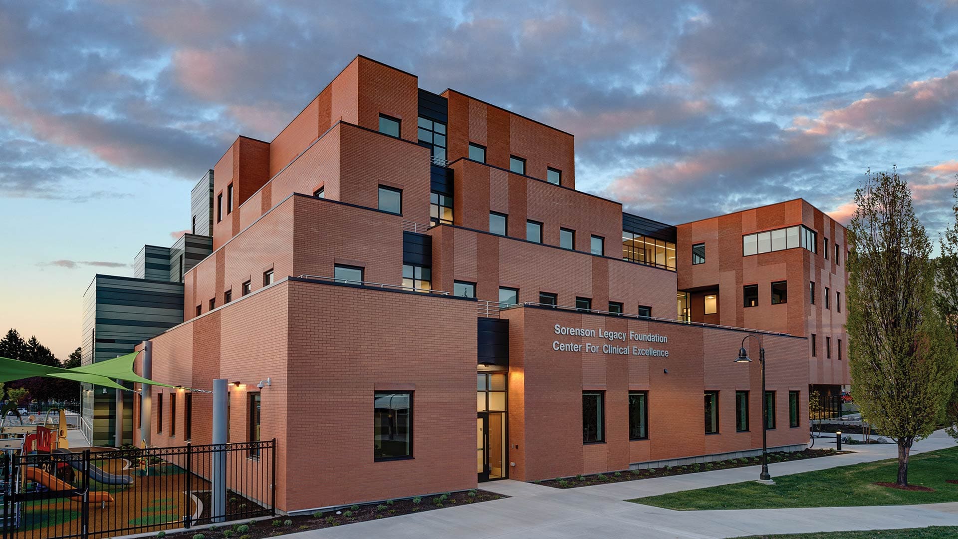 photo-gallery-healthcare-utah-state-university-sorensen-legacy-foundation-clinical-center-12