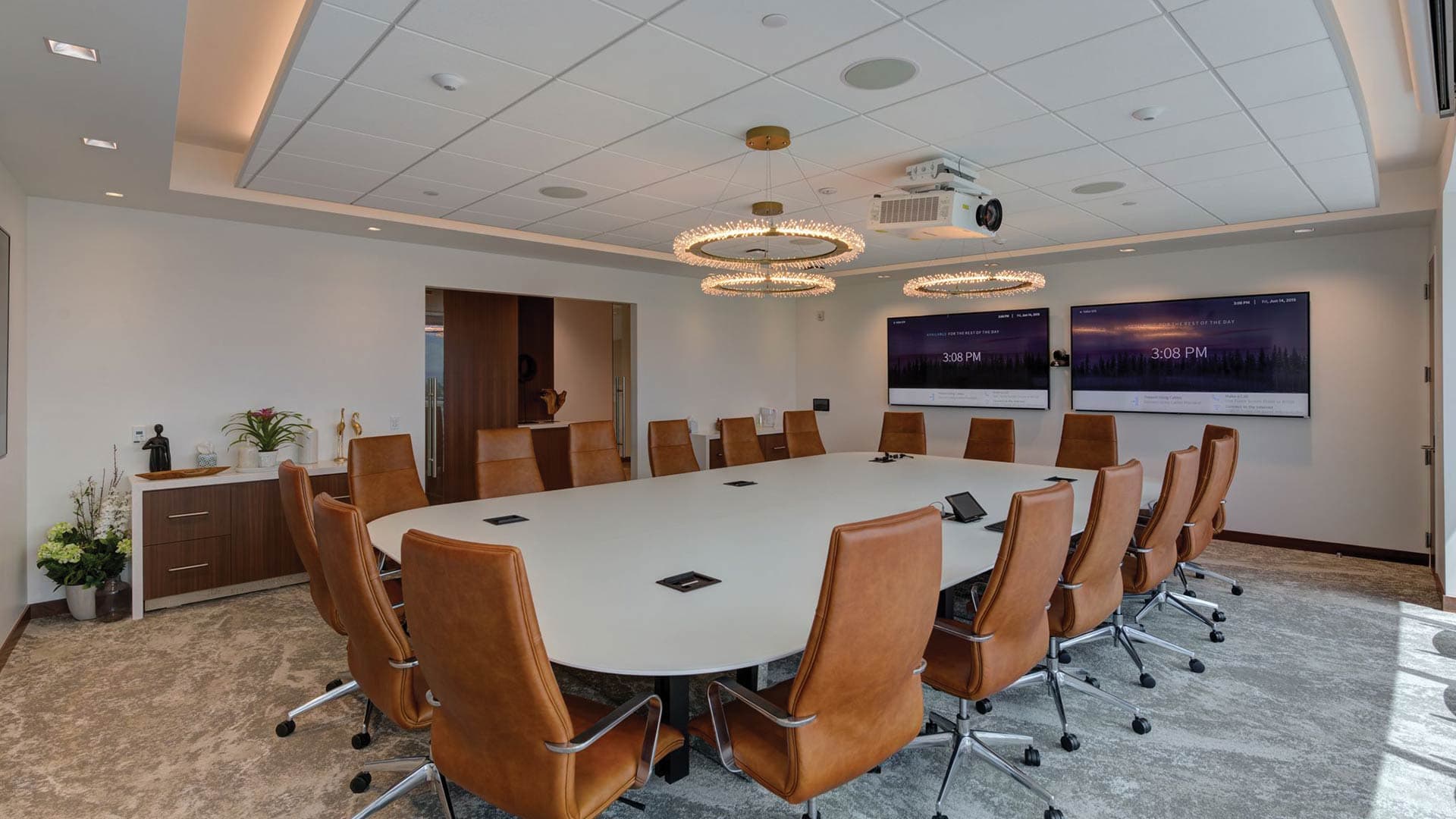 photo-gallery-commercial-office-young-living-essential-oils-headquarters-09